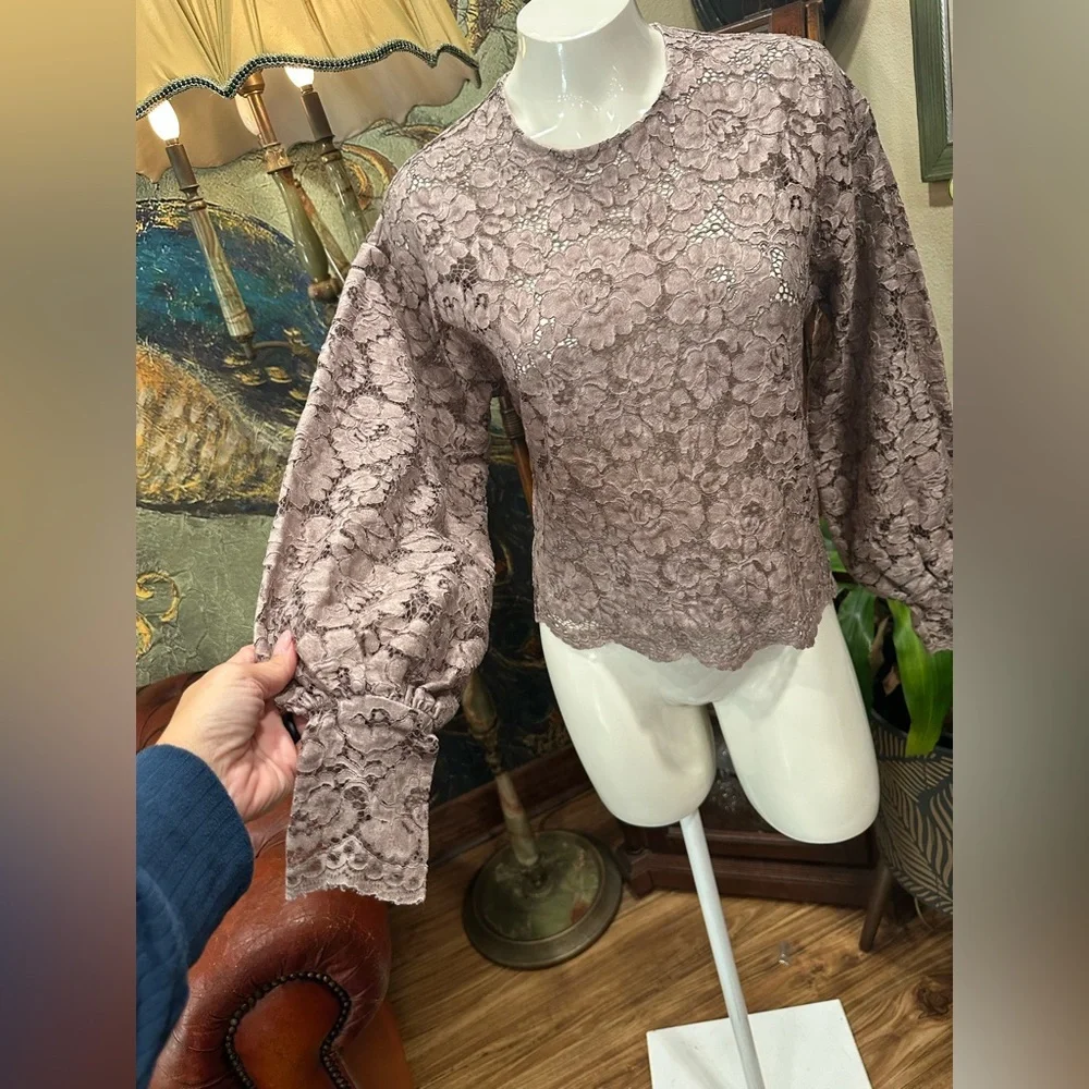EUC Zara Brown Bishop lace Sleeve Blouse